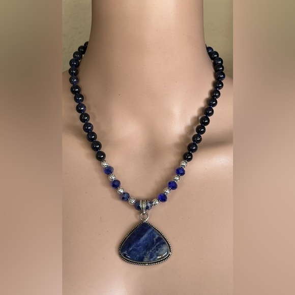20-1/2 inch Blue Goldstone bead necklace NWOT - Picture 15 of 15